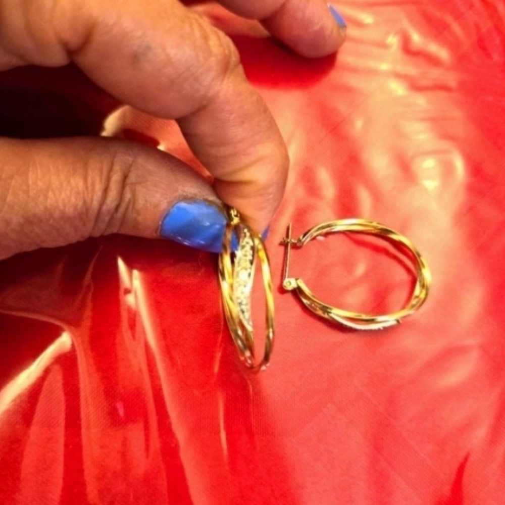 14kt Solid Yellow Gold Twisted Hoops Earrings - image 5